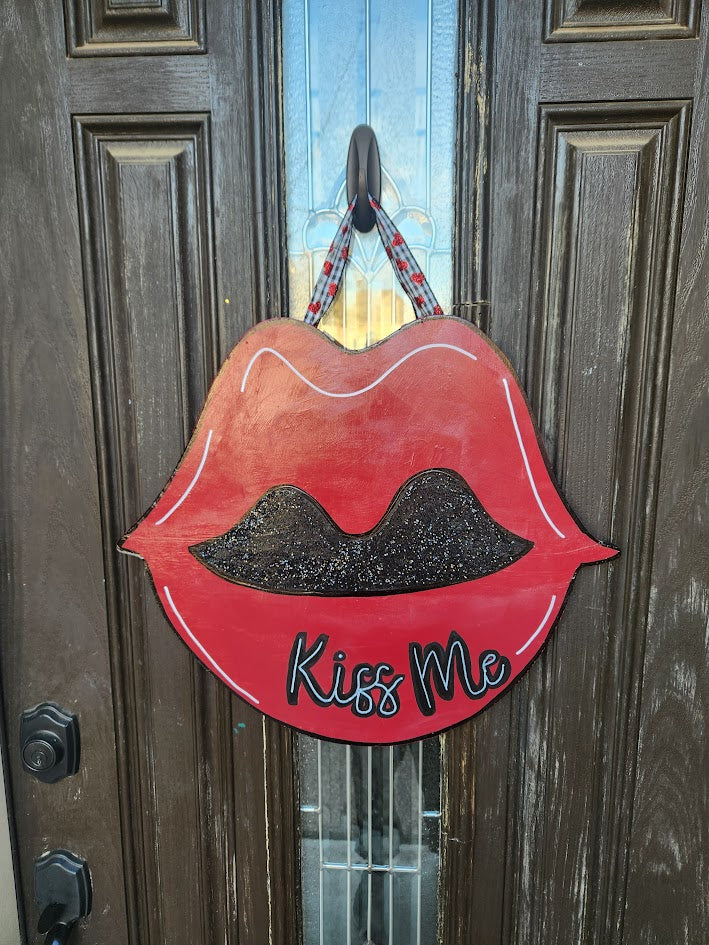 Kiss Me Lips Door Hanger