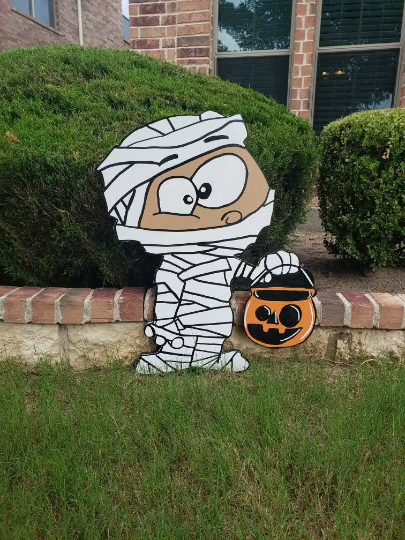 Halloween Mummy Yard Art