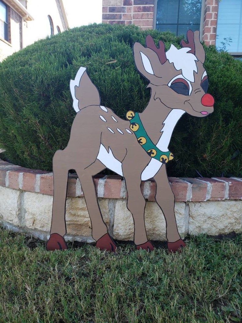 Christmas Reindeer Yard Art