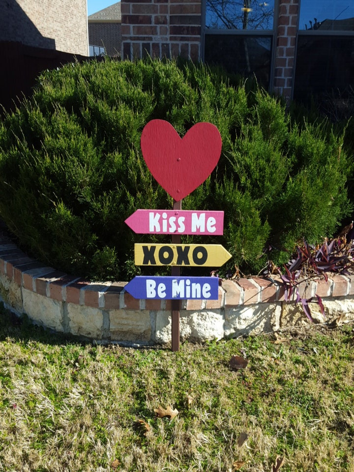 Valentine's Day Yard Art Directional Sign