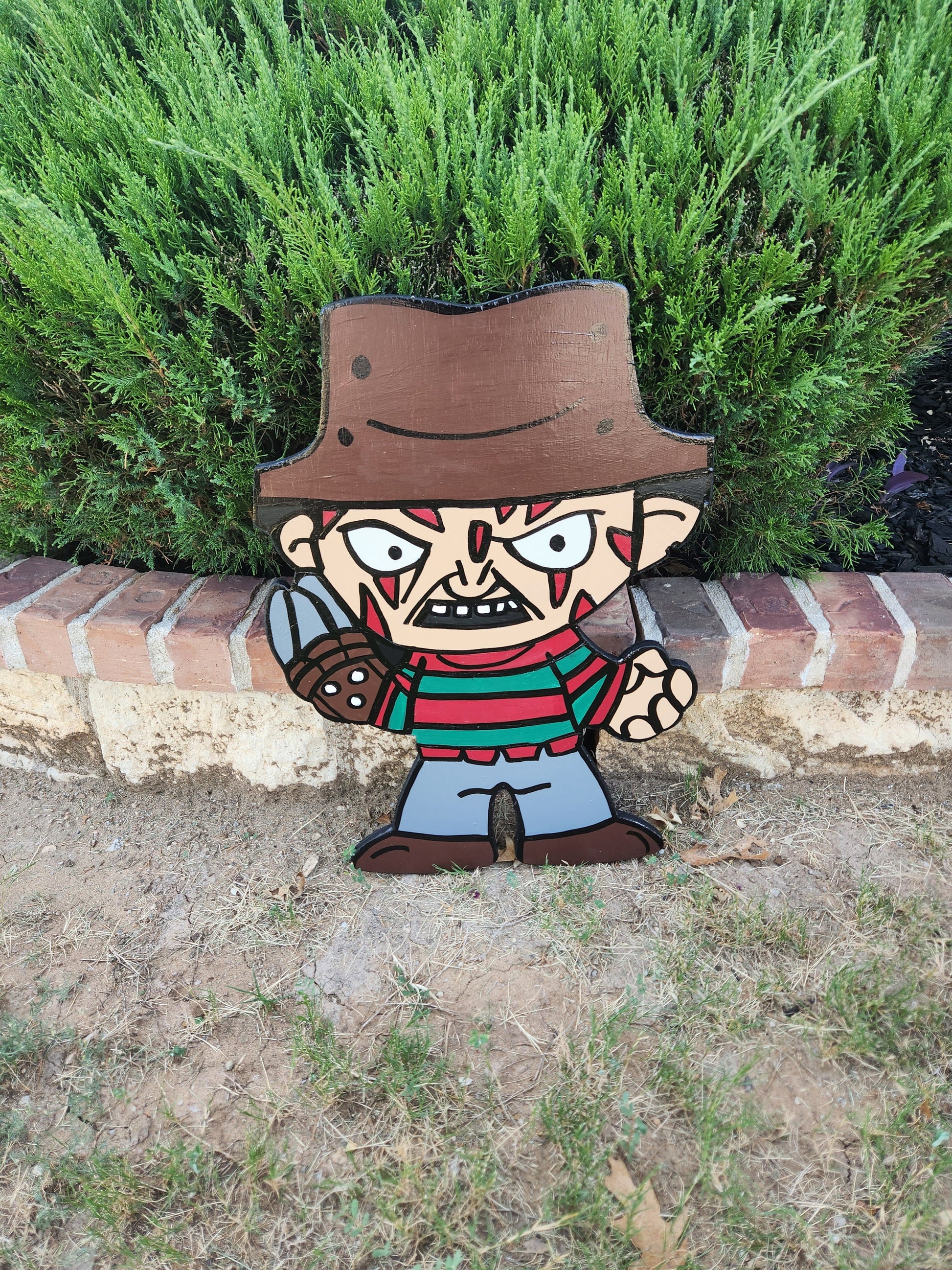 Hand-Painted Freddy Krueger Yard Art/ Wooden Yard Art/ Horror Movie/ Freddy Krueger Decoration/ Halloween Outdoor Decor/ Halloween Yard Art