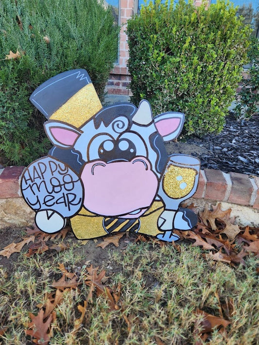 Moo New Year Door Hanger